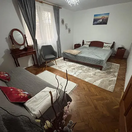 Apartament Oliver's House