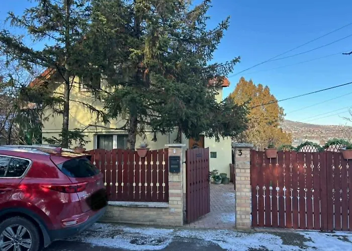 Apartament Oliver's House Budaörs